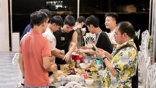 Co To Hotel | Trà Xuân Homestay