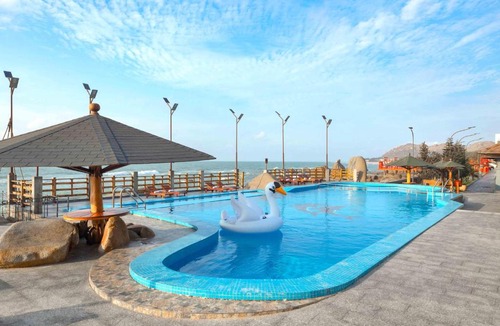 Long Hai Resort | Trân Châu Beach & Resort