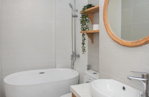 Tay Ho Apartment | Trích Sài - The Windie Home - Hồ Tây - Sunny home - Central - Fully Equipped