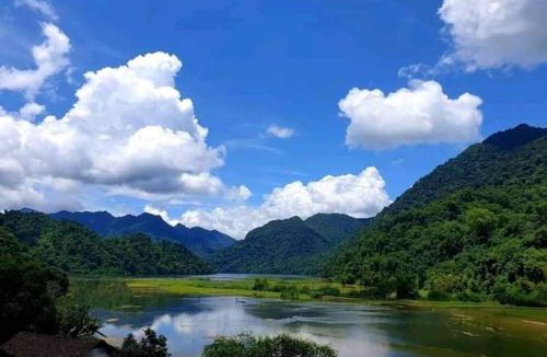 Nam Mau Bed & Breakfast | Tran Xuan Homestay Ba Be Village