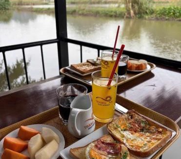 Hoa Lu Cabin | Trang An River Sunshine