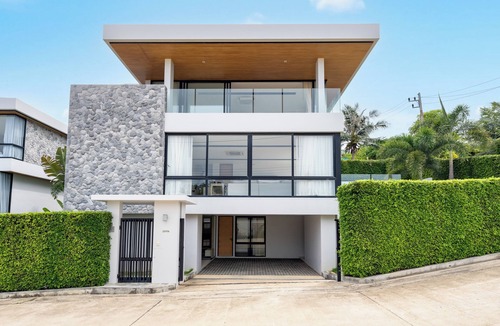 Plai Laem Villa | Tranquil 3-Storey Villa with Private Pool