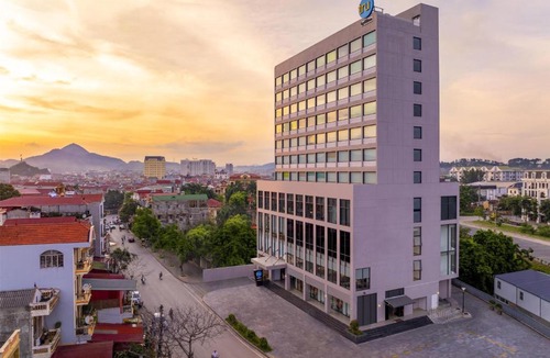 Lang Son Hotel | Tru by Hilton Lang Son City Centre
