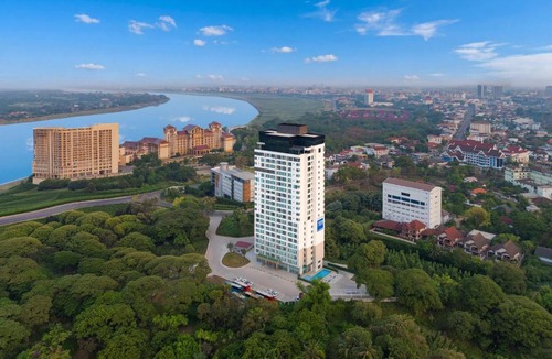 Vientiane Hotel | TRYP by Wyndham Vientiane Central