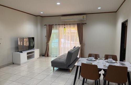 Central Pattaya Apartment | Two-Bedroom Central Pattaya Apartment