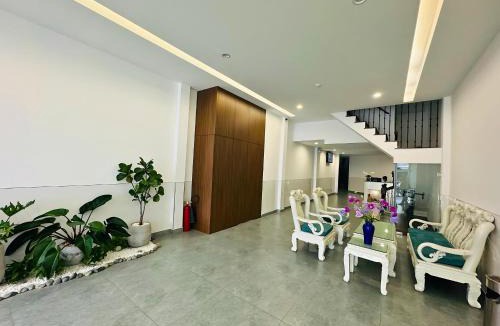 Binh Thanh Hotel | Urban Hotel