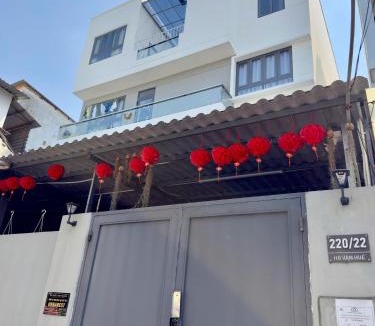 Phu Nhuan Apartment | Urbanest Serviced Apartment - Near Airport