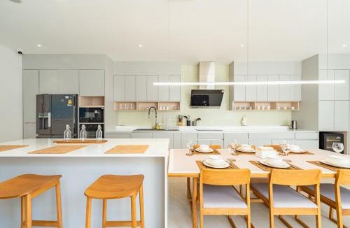 Si Sunthon Villa | V183 Lux Pride Villas 3BR Private Pool Retreat