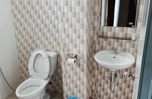Nang Rong Hotel | V2 hotel