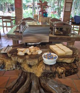 Ong Lang Hotel | Valentina village resort
