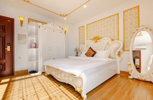 Van Don Hotel | Van Don Royal Hotel