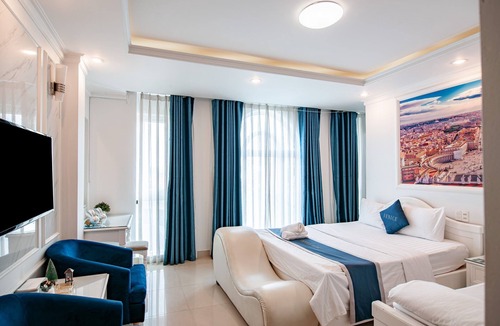 Binh Chanh Hotel | Venice Hotel