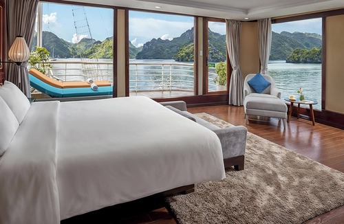 Ha Long Boat Rental | Verdure Lotus Classic Cruise on Lan Ha Bay