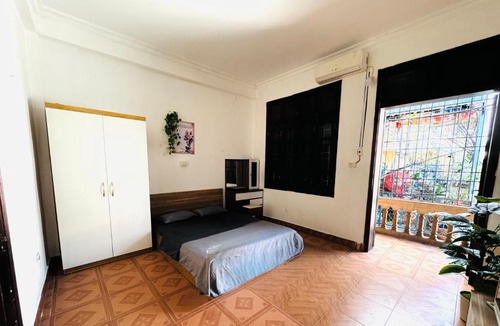Yen Phu Bed & Breakfast | Viet Stay An Duong 1- west lake home