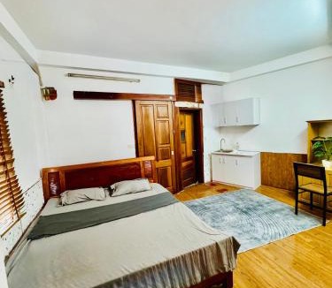 Bac Tu Liem Bed & Breakfast | Viet STay Tran Cung 2 - Near E Hospital Home
