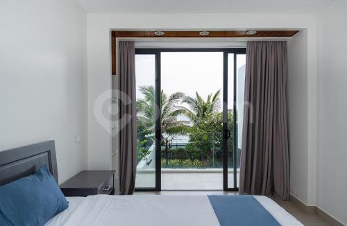 Vung Tau Apartment | VILLA ARIA RESORT, THE SEA BY 10-50m,Biển và hồ bơi riêng