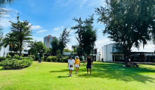 Long Hai Villa | Villa biển Saint Simeon Resort Long Hải sát biển, Hồ bơi, BBQ, lý tưởng cho đại gia đình và nhóm bạn