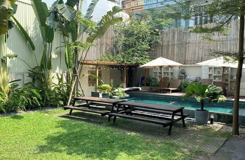 Ha Dong Villa | Villa có hồ bơi riêng ở tại trung tâm Hà Nội
