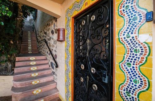 Jimenez Villa | Villa Colonial en el centro de Puerto Vallarta