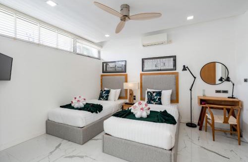 Laem Set Villa | Villa Frangipani - Beachfront Oasis Private Pool