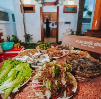 La Gi Apartment | VILLA GIÓ BIỂN LAGI - Villa Gia đình 4 Phòng Ngủ, Sức chứa 8 - 20 Khách, Cách Biển Cam Bình 700m di chuyển, Sân Vườn Rộng Rãi, Tiện Nghi Nướng BBQ & Bãi Đậu Xe Ô tô Miễn Phí