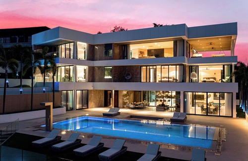 Moo 5 Villa | Villa Hotel California - Seaview Mansion