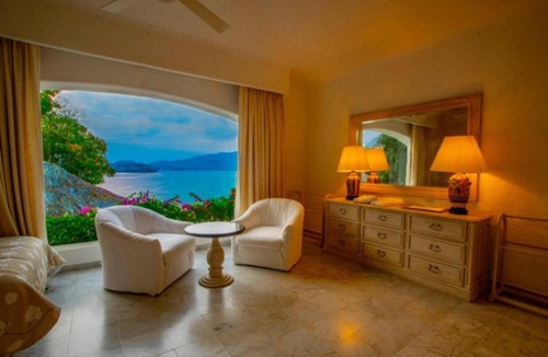 Las Brisas Villa | Villa Las Brisas 7 BR, amazing views & staff included