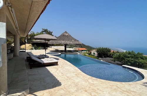 Acapulco Villa | Villa Maré Acapulco - capacity for 20 people with Staff included