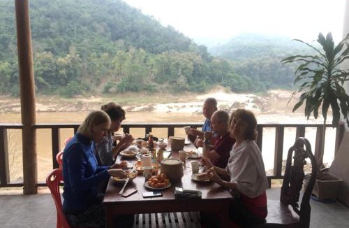 Pakbeng House | Villa Mekong Guesthouse