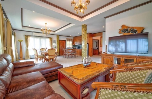 Nong Pla Lai Villa | Villa Nautica Pattaya - 4BR Pool Villa with Private BoatHouse