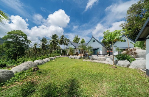 Kata Villa | Villa Olympus 4 bedrooms Sea view Kata beach with pool and tropical garden