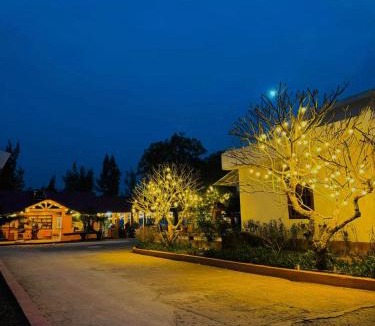Mong Cai Hotel | Villa Sea 12