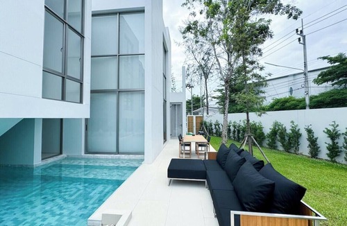 Si Sunthon Villa | Villa Valmont 4br| Luxury Private pool | lux pride