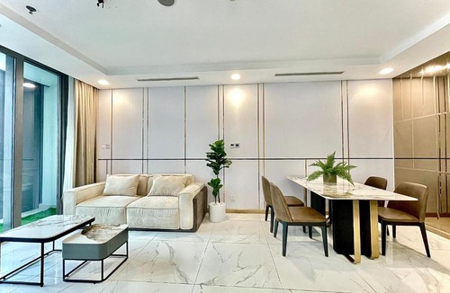 Hang Xanh Apartment | Vinhome central Park Luxary House At Landmark 81