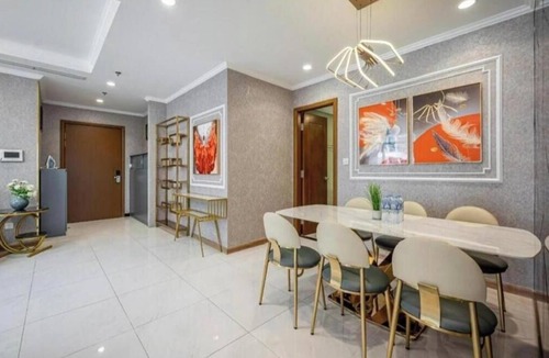 Hang Xanh Apartment | Vinhome Landmark 81 Suites Deluxe Apartment