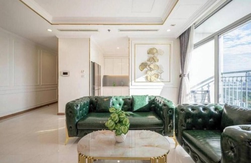 Hang Xanh Apartment | Vinhome Landmark 81 Suites Deluxe Apartment