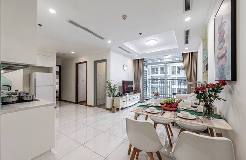 Hang Xanh Apartment | Vinhomes Central Park Apartment by Hava