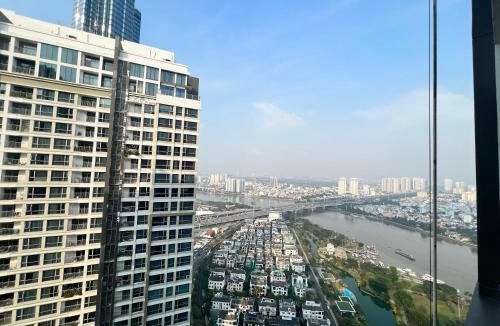 Hang Xanh Apartment | Vinhomes Landmark