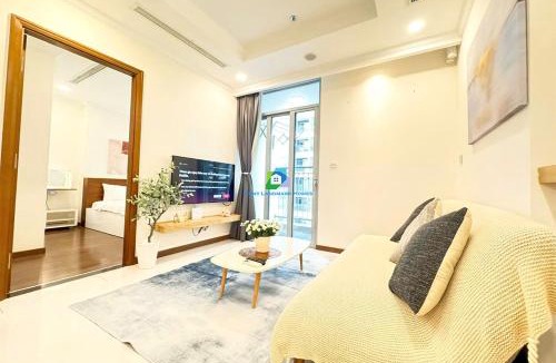 Hang Xanh Apartment | Vinhomes Luxury Haven