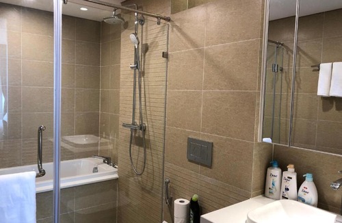 Ngoc Khanh Apartment | Vinhomes Metropolis Luxury Apartment 4 Br