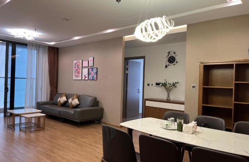 Ngoc Khanh Apartment | Vinhomes Metropolis Luxury Apt 3Br near Lotte