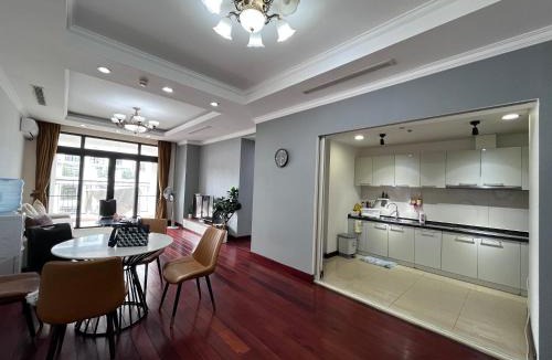Thanh Xuan Apartment | Vinhomes Royal City Apartment 3 Br