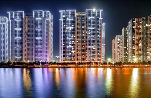 Tu Liem Apartment | Vinhomes Smart City by Emily in Town