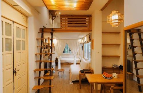 Hang Bai Apartment | Vintage House in Central of Old Quarter 2 Bedrooms with Healing Vibe