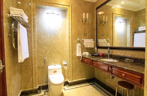 Trung Hoa Nhan Chinh Hotel | Violin Hotel Ha Noi