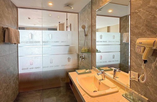 Tran Phu Beach Hotel | Virgo Five Stars Nha Trang - Man Ocean