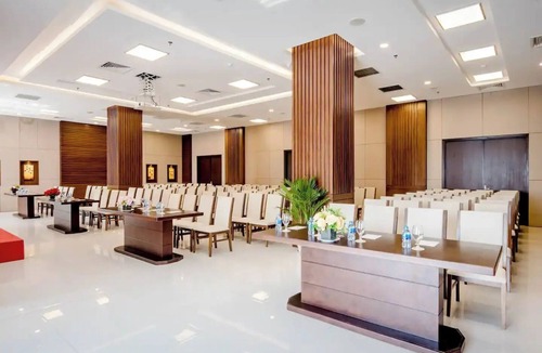 Son Tra Hotel | VST Grand Sea Da Nang