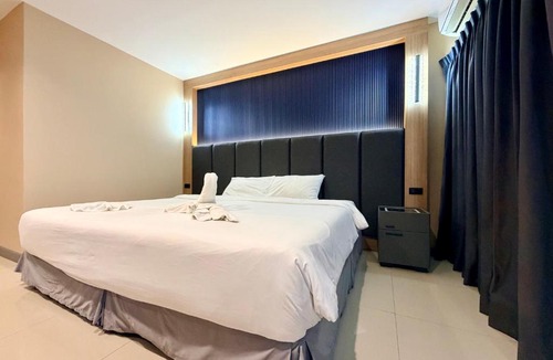 Mueang Samut Prakan District Hotel | VST Residence