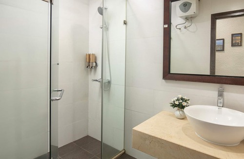 Truc Bach Hostel | Wanderlust Station Hostel
