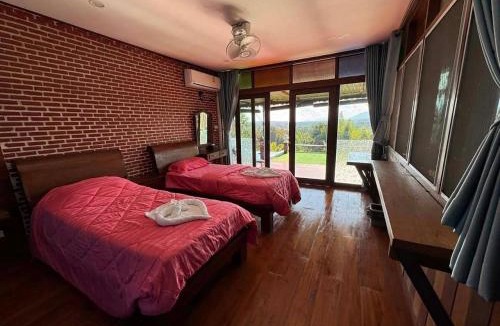 San Pa Thong House | Wanwan Lanna By Pat